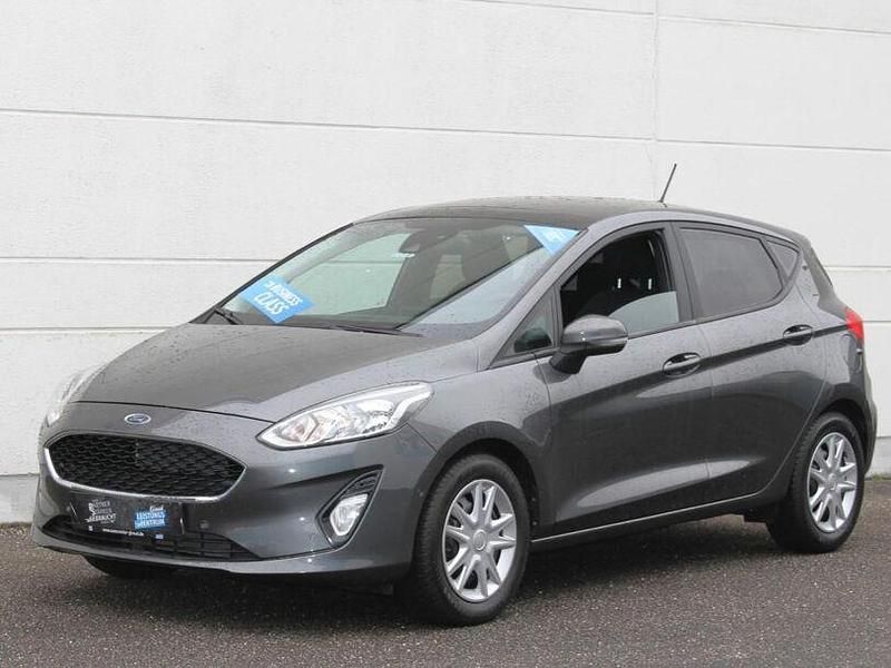 Gebraucht Ford Fiesta 71 PS (52 kW) 2018 Grau Limousine