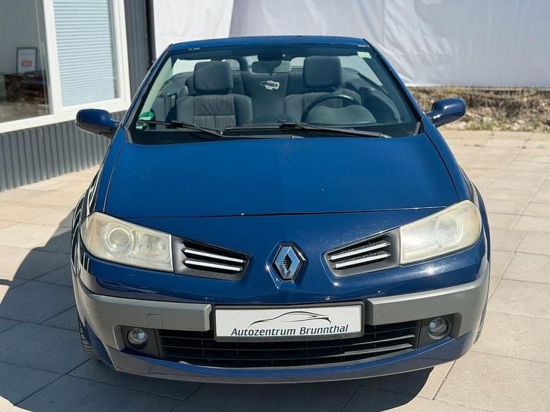 Gebraucht Renault Mégane Cabriolet Dynamique 111 PS (81 kW) 2007 Blau Cabrio