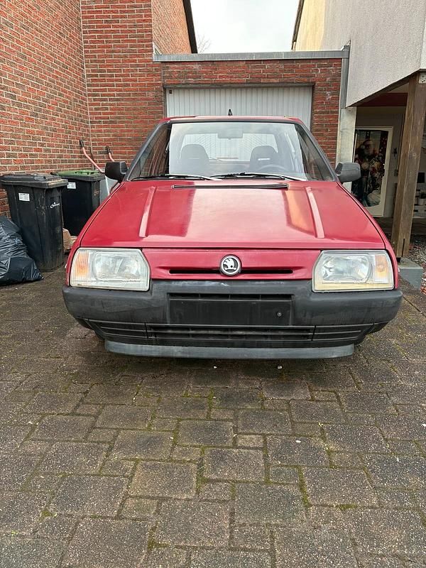 Gebraucht Skoda Favorit 54 PS (39 kW) 1993 Rot Kleinwagen