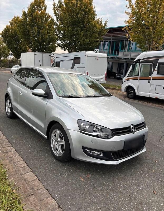 Gebraucht VW Polo 90 PS (66 kW) 2010 Silber Kleinwagen
