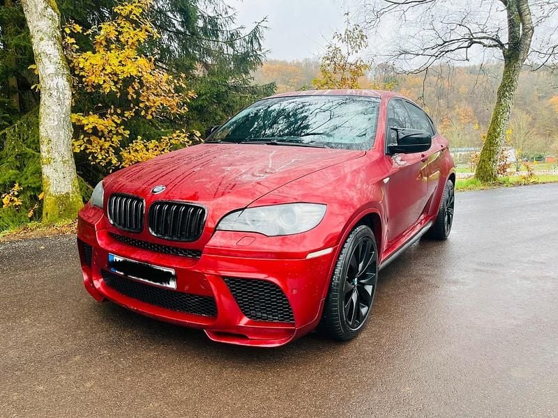 Rot Gebraucht 2009 BMW X6 M M Performance SUV | 13.000 € - Bild 1/4