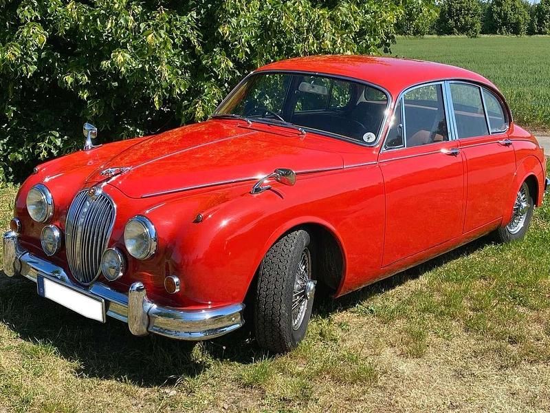 Rot Gebraucht 1964 Jaguar MK II Limousine | 16.997 € - Bild 1/4
