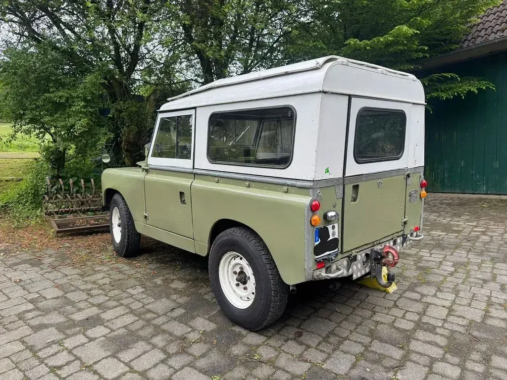Usado Land Rover 2 58 CV (42 kW) 1967 Verde SUV
