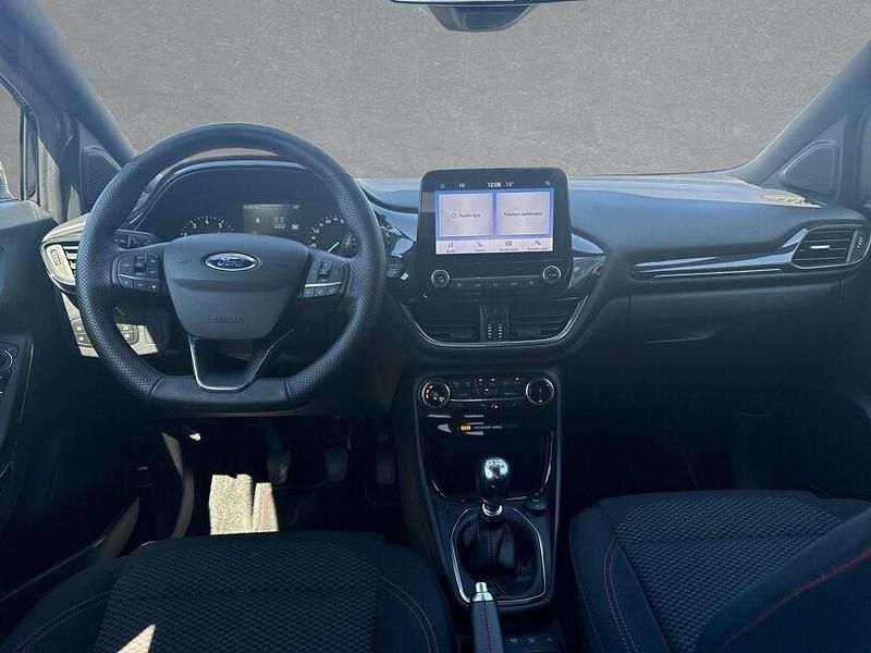 Second-hand Ford Puma ST-Line 125 CP (91 kW) 2023 Negru SUV