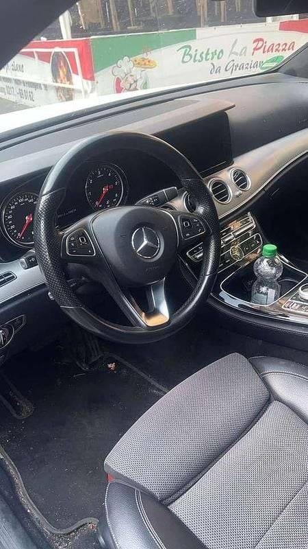 Gebraucht 2018 Mercedes E220 Limousine | 25.600 € (Fairer Preis) - Bild 1/4
