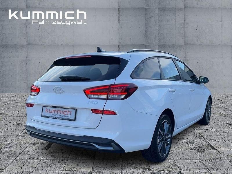 Gebraucht Hyundai i30 Advantage 101 PS (74 kW) 2025 Weiß Kombi