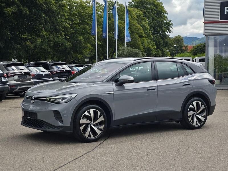 Grau Gebraucht 2023 VW ID.4 Pro Performance SUV | 32.780 € (Guter Preis) - Bild 1/4