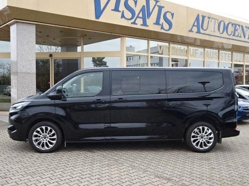 Gebraucht Ford Tourneo Custom Titanium 169 PS (124 kW) 2024 Andere Van