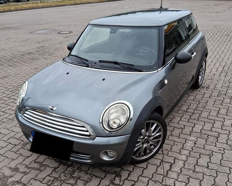 Grau Gebraucht 2009 Mini ONE Kleinwagen | 3.500 € (Guter Preis) - Bild 1/4