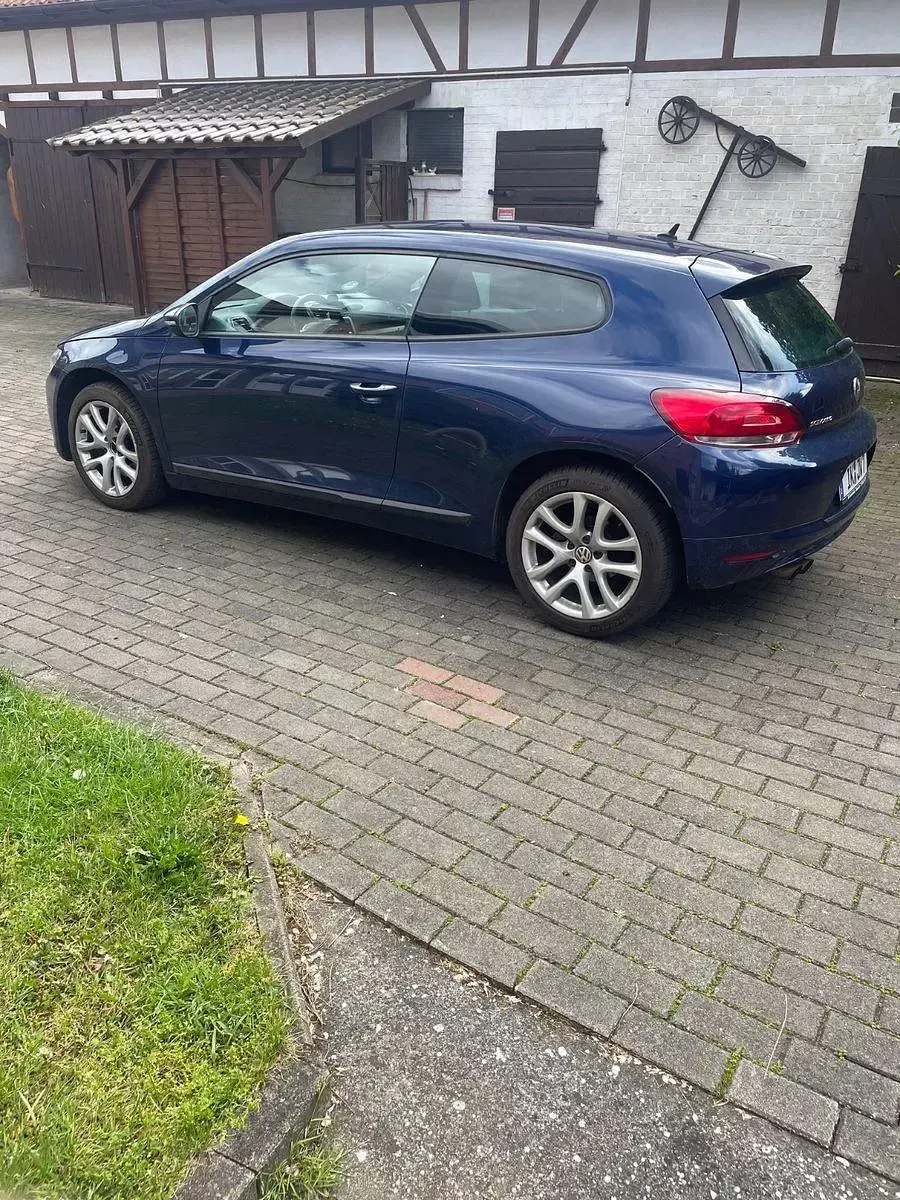 Gebraucht VW Scirocco 160 PS (117 kW) 2009 Blau Coupé