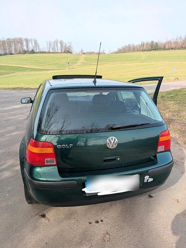 Gebraucht VW Golf IV 74 PS (54 kW) 1998 Kleinwagen