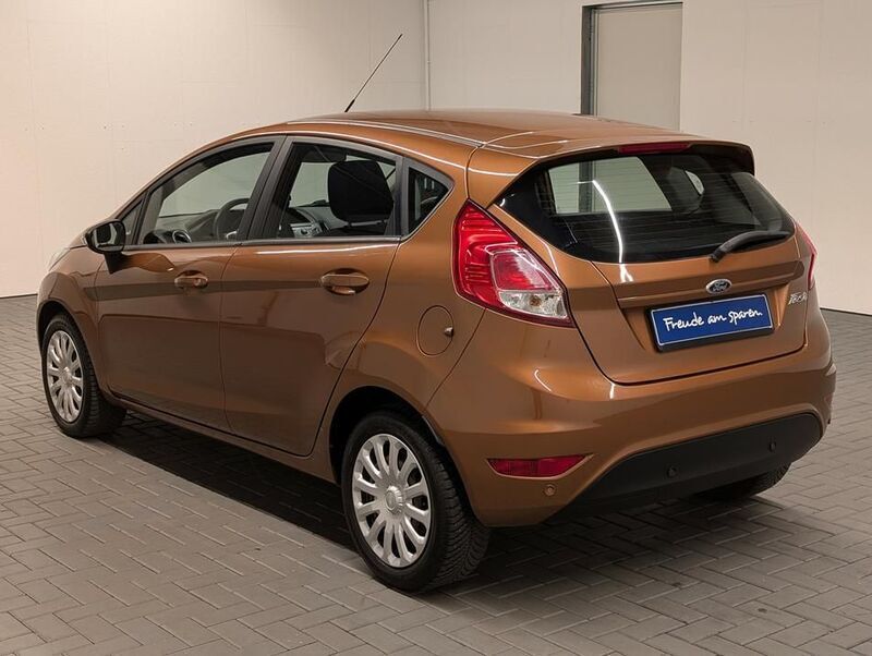 Gebraucht Ford Fiesta 60 PS (44 kW) 2013 Braun (torinobraunmet.) Kleinwagen
