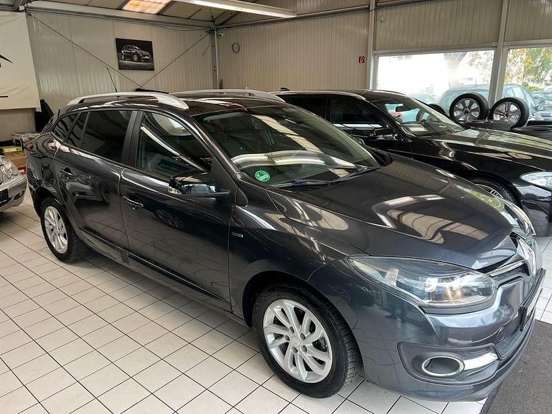Schwarz Gebraucht 2015 Renault Mégane III LIMITED Limousine | 7.490 € (Etwas zu teuer) - Bild 1/4