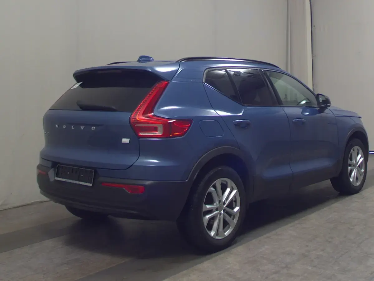 Gebraucht Volvo XC40 Plus 262 PS (192 kW) 2023 Blau SUV