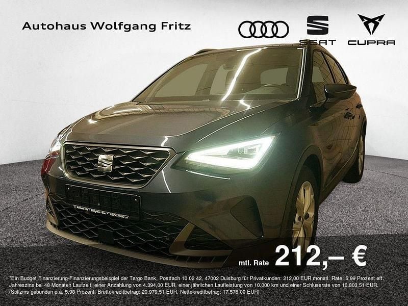Grau Gebraucht 2024 Seat Arona FR SUV | 21.970 € (Fairer Preis) - Bild 1/4