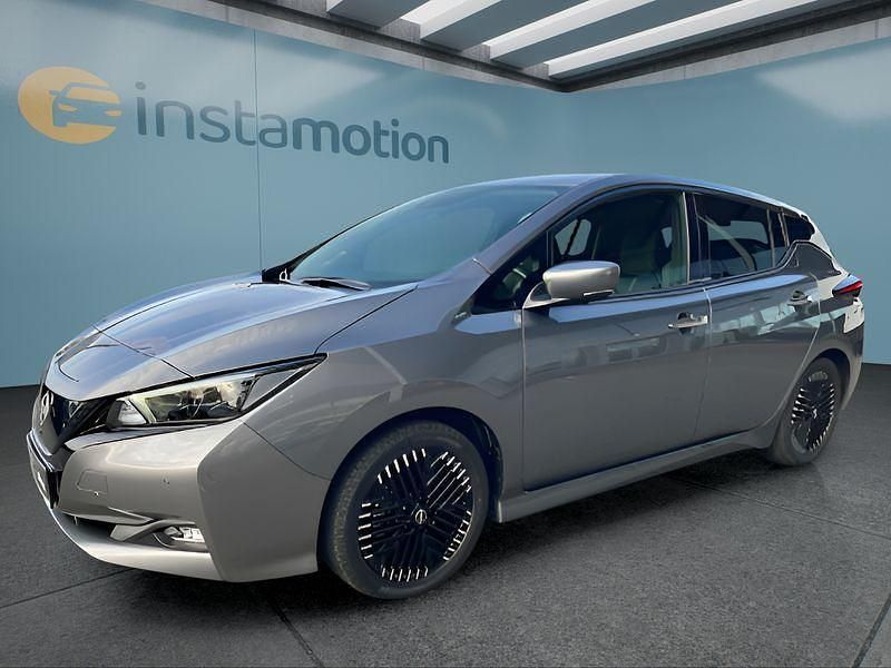 Grau Gebraucht 2023 Nissan Leaf Tekna Kleinwagen | 20.399 € (Fairer Preis) - Bild 1/4
