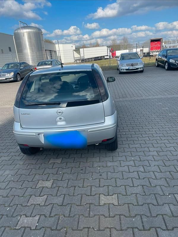 Gebraucht Opel Corsa 78 PS (57 kW) 2005 Grau Kleinwagen