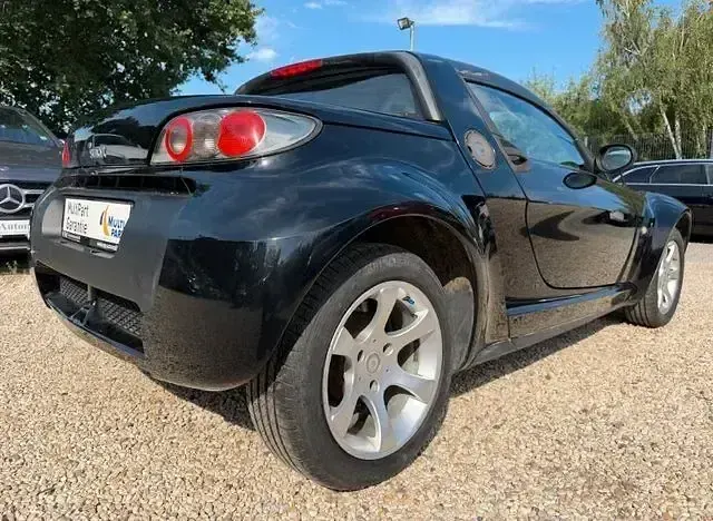 Gebraucht Smart Roadster 61 PS (44 kW) 2006 Schwarz Cabrio