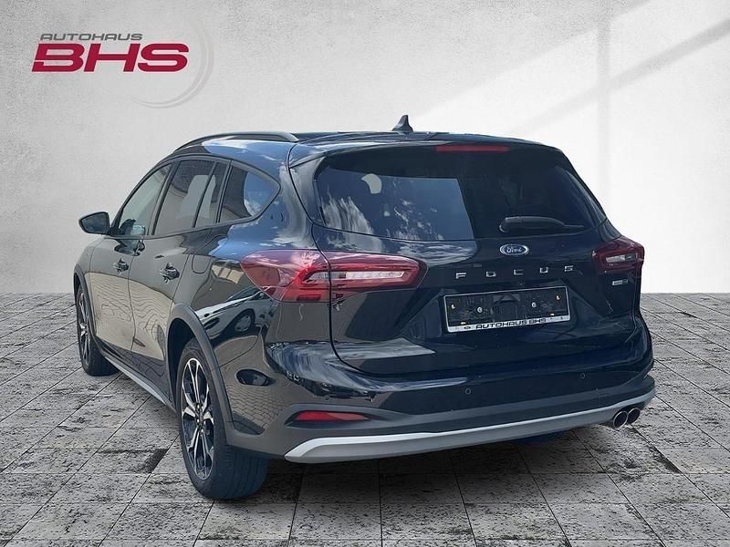 Używany Ford Focus Active 155 KM (114 kW) 2023 Czarny Kombi