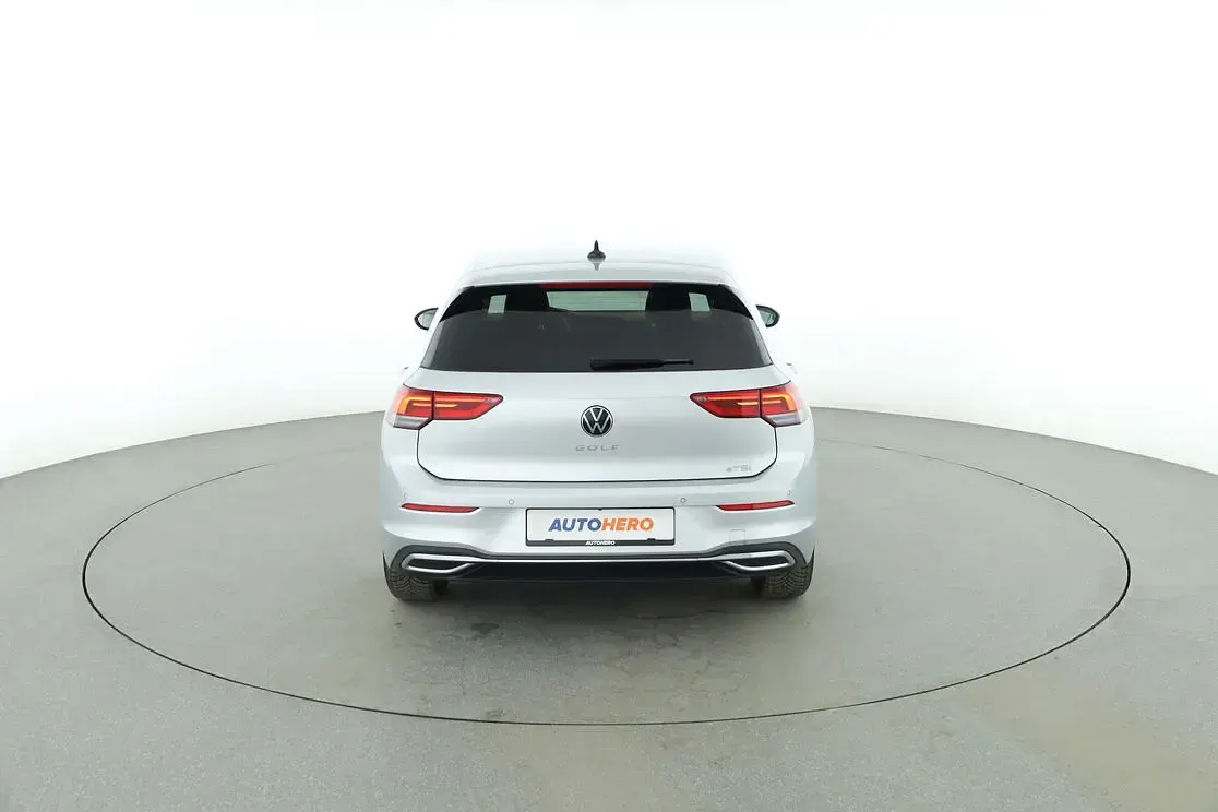 Gebraucht VW Golf VIII Active 2021 Grau Limousine
