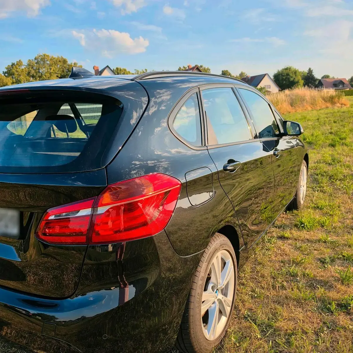 Gebraucht BMW 218 Active Tourer 136 PS (100 kW) 2016 Schwarz Van / Kleinbus
