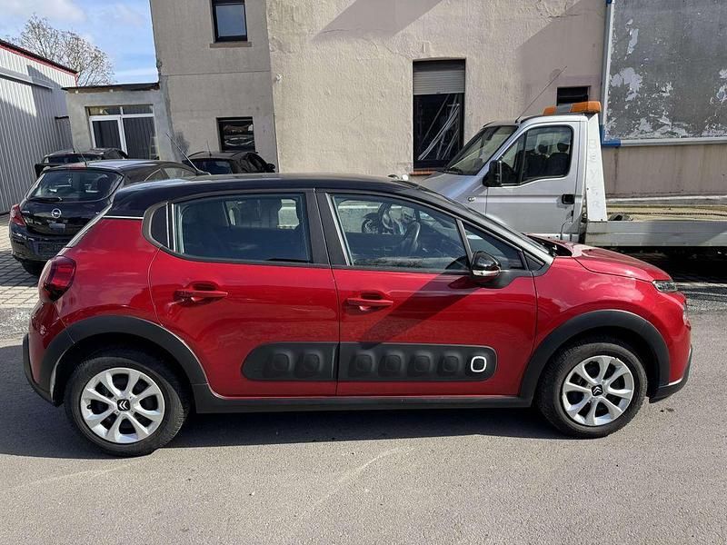 Gebraucht Citroën C3 Feel 82 PS (60 kW) 2019 Rot Kleinwagen