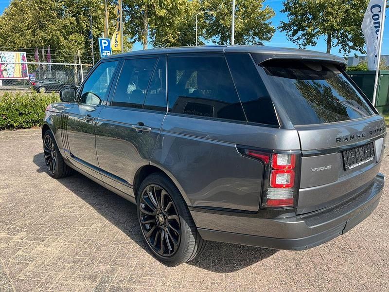Gebraucht Land Rover Range Rover Vogue 258 PS (189 kW) 2015 Grau SUV