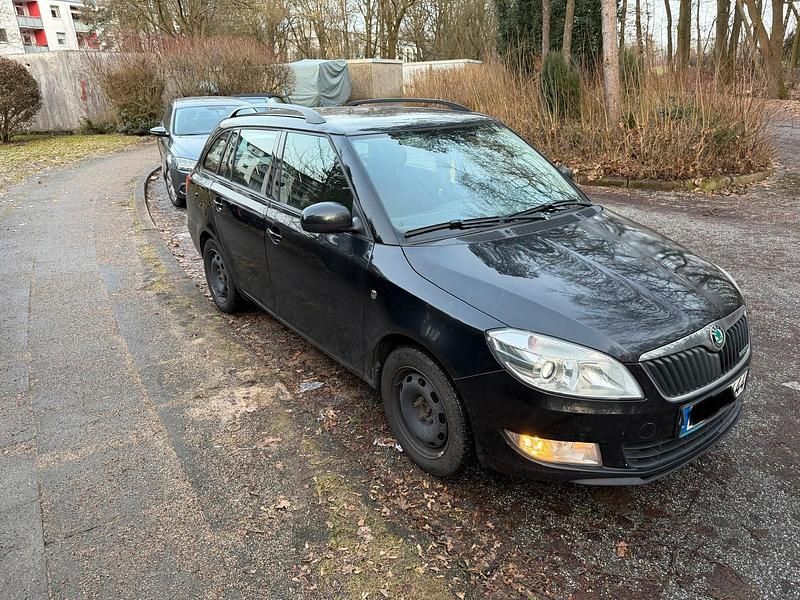 Gebraucht Skoda Fabia 75 PS (55 kW) 2011 Schwarz Kombi