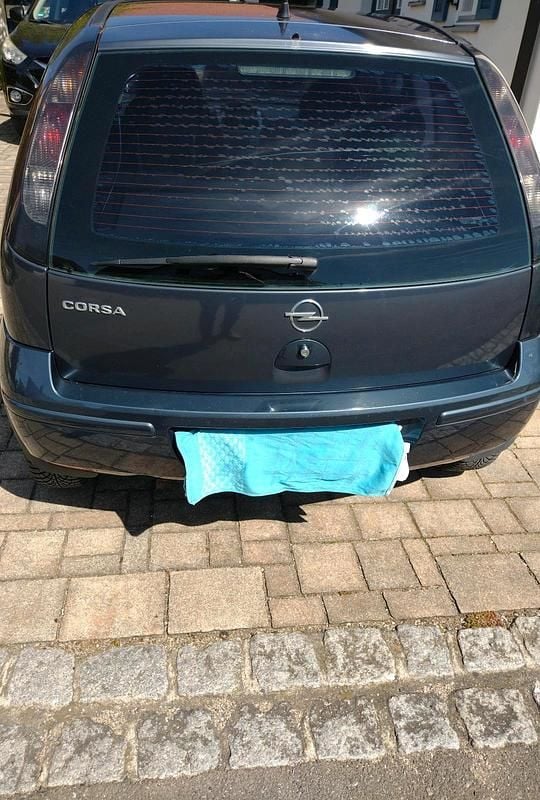 Usata Opel Corsa 80 CV (58 kW) 2006 Andere farben Utilitaria