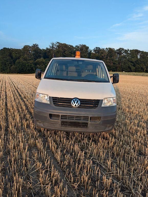 Weiß Gebraucht 2007 VW T5 Van | 7.750 € (Fairer Preis) - Bild 1/4