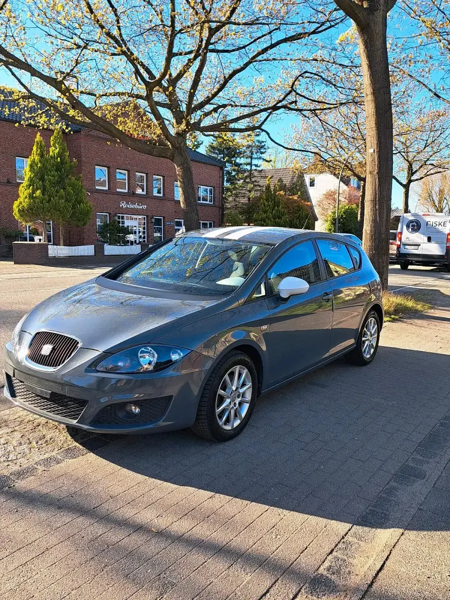Usata Seat Leon 122 CV (89 kW) 2009 Argento Utilitaria