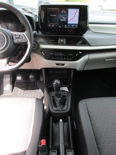 Rot Neu 2025 Suzuki Swift Comfort+ Limousine | 20.490 € - Bild 1/4