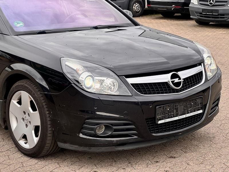 Gebraucht Opel Vectra 120 PS (88 kW) 2008 Schwarz Kombi