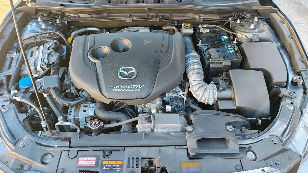 Gebraucht Mazda 3 Nakama 150 PS (110 kW) 2016 Grau Limousine
