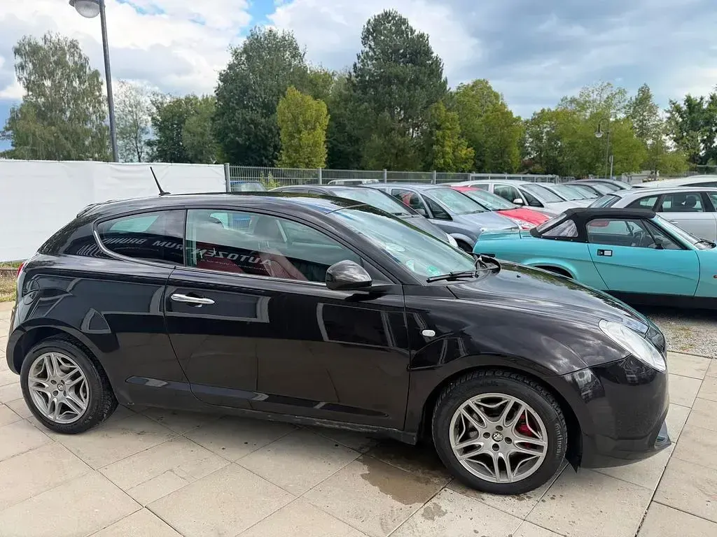 Gebraucht Alfa Romeo MiTo Turismo 120 PS (88 kW) 2009 Schwarz Kleinwagen
