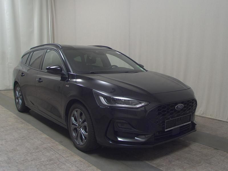 Gebraucht Ford Focus ST-Line 125 PS (91 kW) 2024 Schwarz Kombi