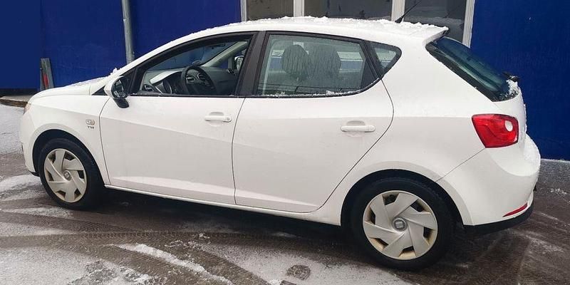 Gebraucht Seat Ibiza Style 105 PS (77 kW) 2012 Weiß Kleinwagen