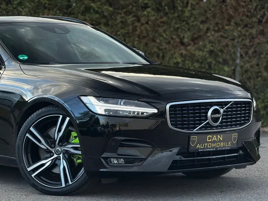 Gebraucht Volvo V90 R-Design 190 PS (139 kW) 2020 Schwarz Kombi