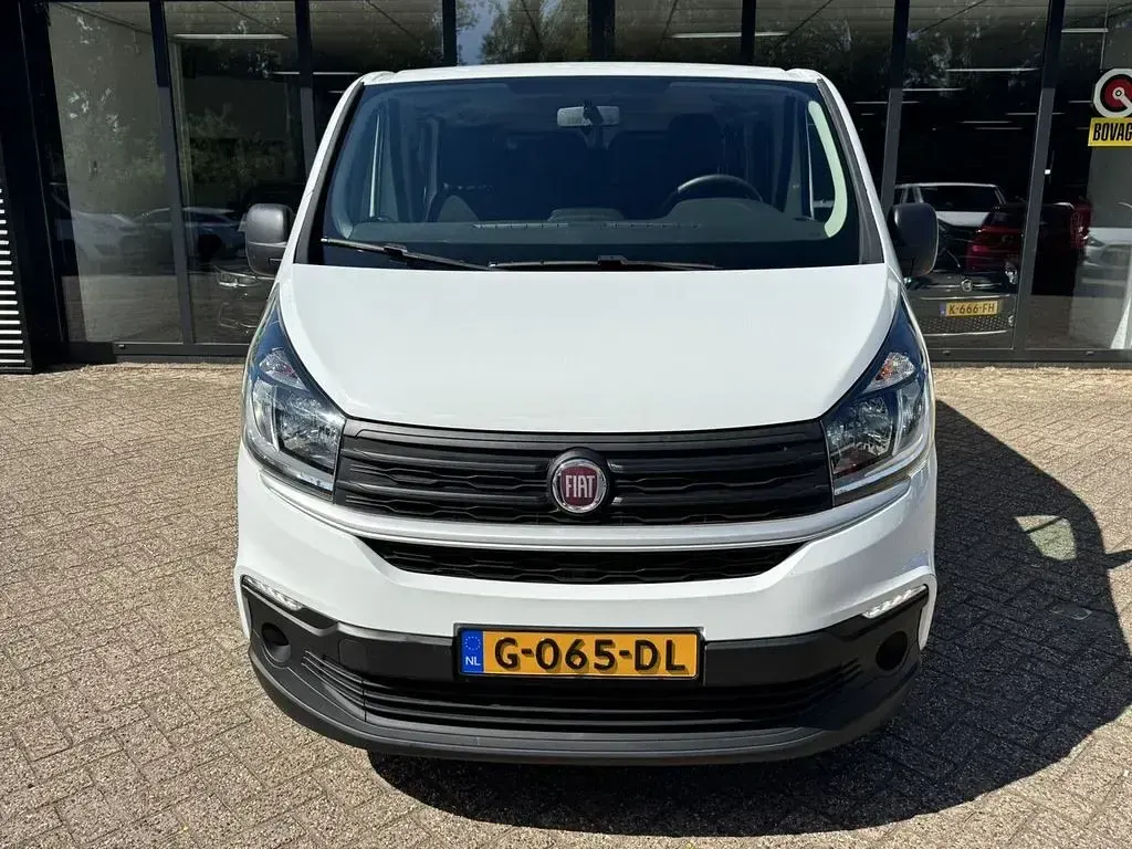 Gebraucht Fiat Talento 97 PS (71 kW) 2016 Weiß Van / Kleinbus