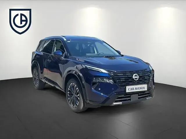 Neu Nissan X-Trail Tekna 204 PS (150 kW) 2026 Blau SUV