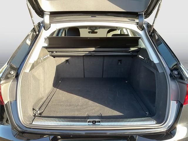 Gebraucht Audi A4 163 PS (119 kW) 2023 Schwarz Kombi