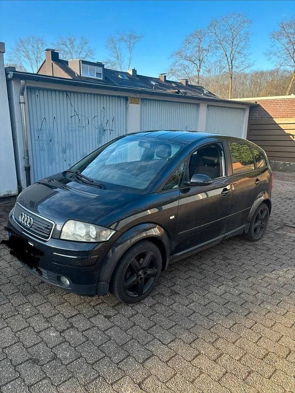 Second-hand Audi A2 75 CP (55 kW) 2003 Negru Hatchback