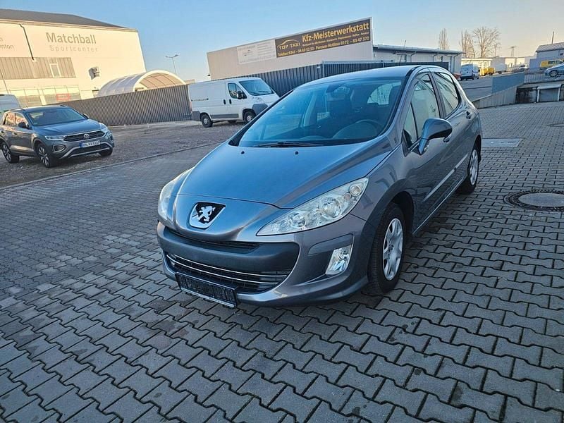 Grau Gebraucht 2010 Peugeot 308 Kombi | 4.560 € (Fairer Preis) - Bild 1/4