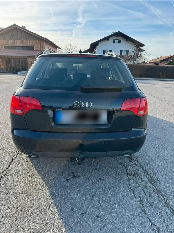Second-hand Audi A4 180 CP (132 kW) 2006 Negru Break