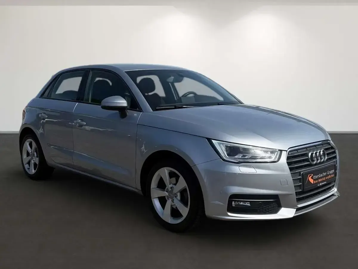 Usata Audi A1 95 CV (69 kW) 2018 Argento Berlina