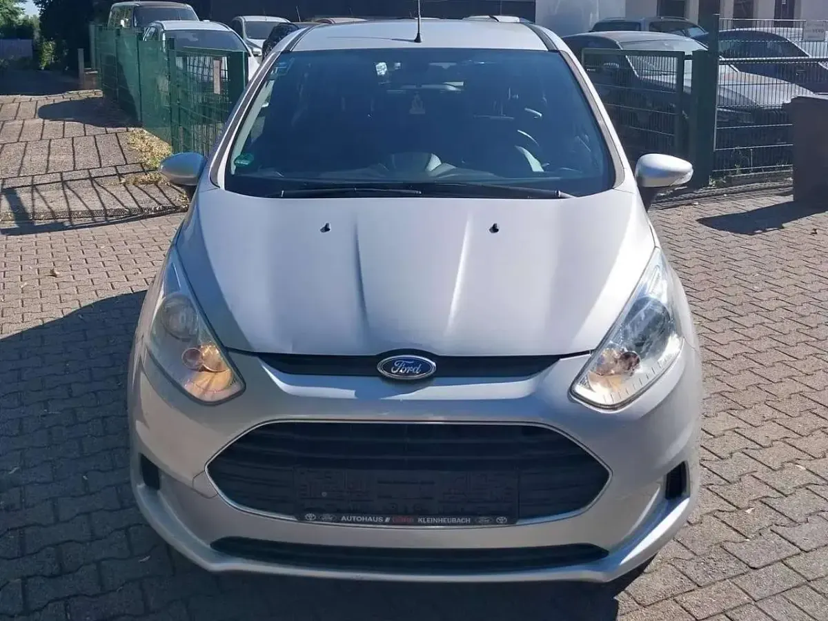 Gebraucht Ford B-MAX Trend 101 PS (74 kW) 2013 Polarsilber metallic Van / Kleinbus