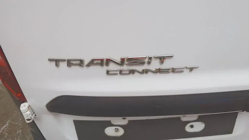 Gebraucht Ford Transit Connect 95 PS (69 kW) 2015 Weiß Van / Kleinbus