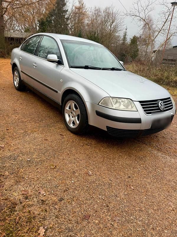 Gebraucht VW Passat 2001 Silber Limousine