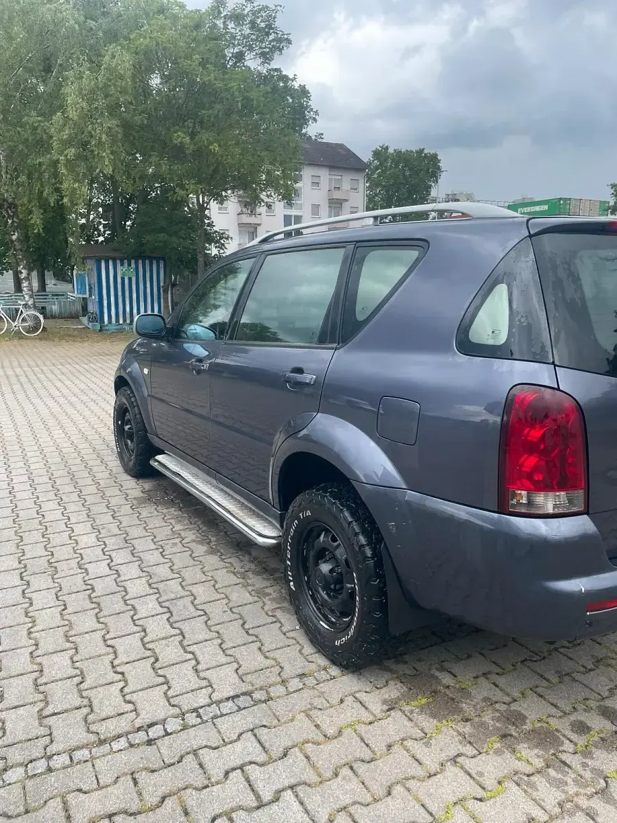 Gebraucht SsangYong Rexton 165 PS (121 kW) 2006 Andere farben SUV