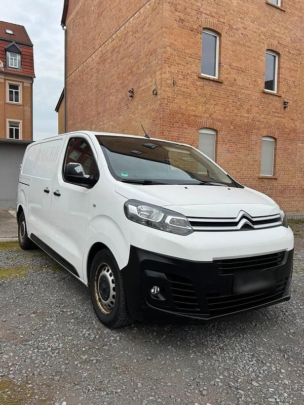 Second-hand Citroën Jumpy 115 CP (84 kW) 2018 Alb Monovolum